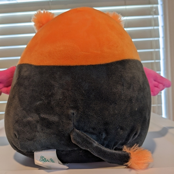 Halloween Squishmallow Blacklight Detail Myrna Griffin Bird Glow In The Dark - Picture 2 of 2